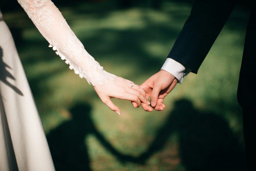 How Much Is a Wedding Planner